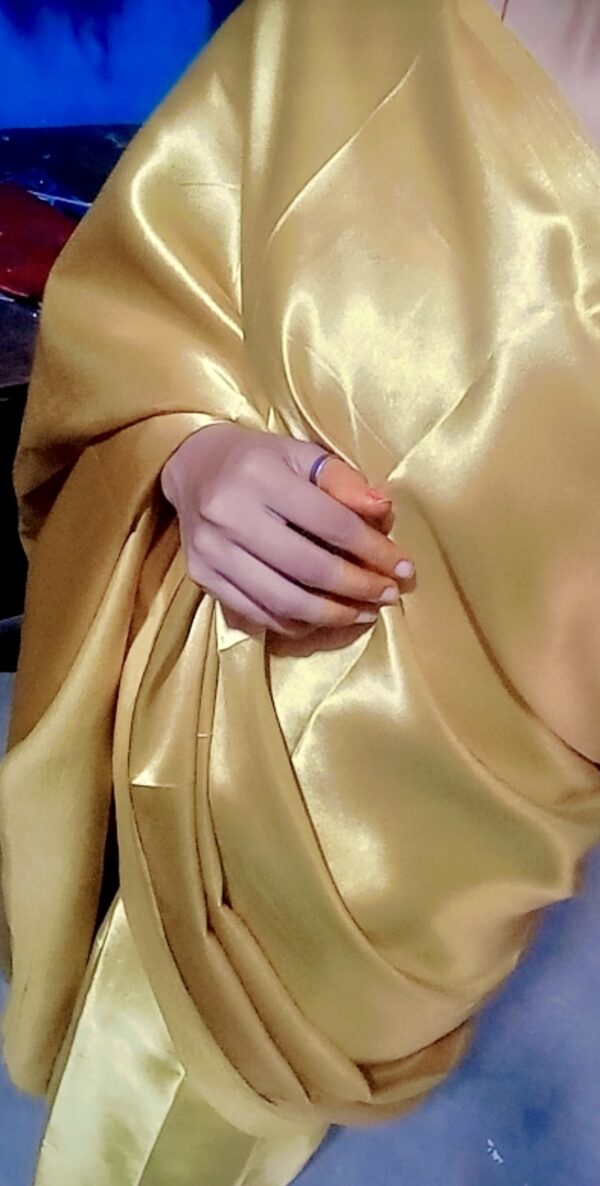 Banarasi Beautiful Yellow Coloured Sari - Image 3