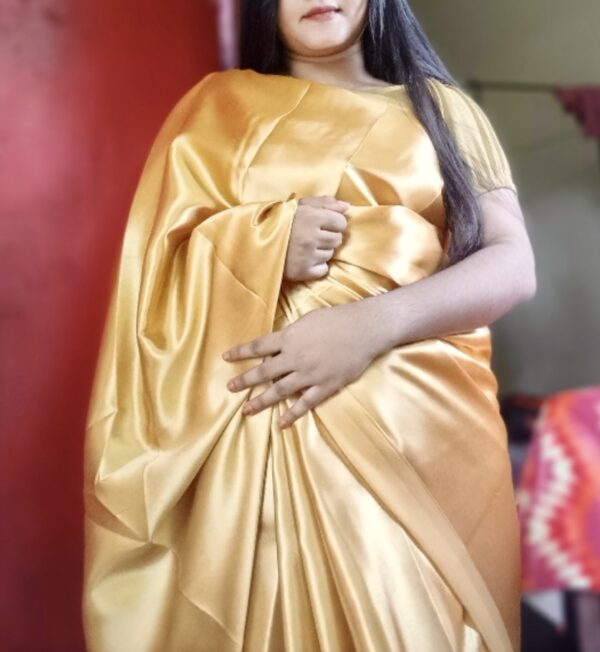 Banarasi Beautiful Yellow Coloured Sari - Image 2
