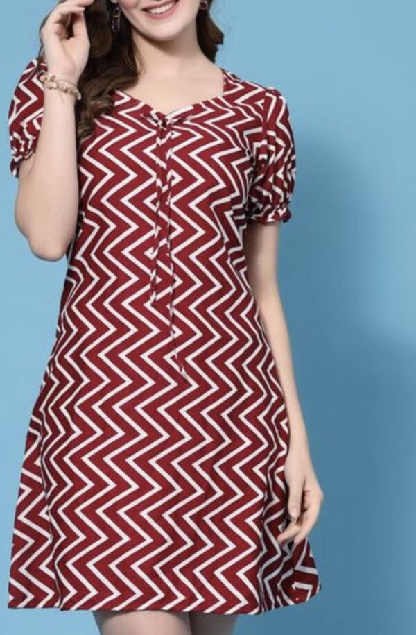 Summer's Floral Round Neck Red Dresses